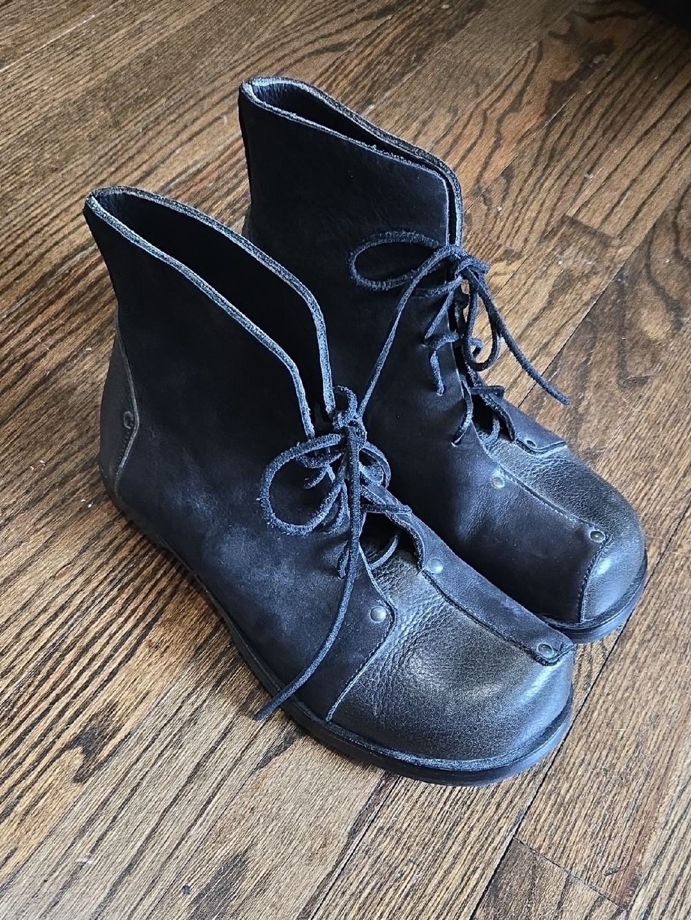 Cydwoq Handmade Helmet Black Leather Boots Size 42 Men’s 8.5